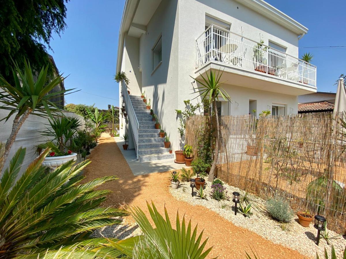 Pathos Guest House Quarto d'Altino Bagian luar foto